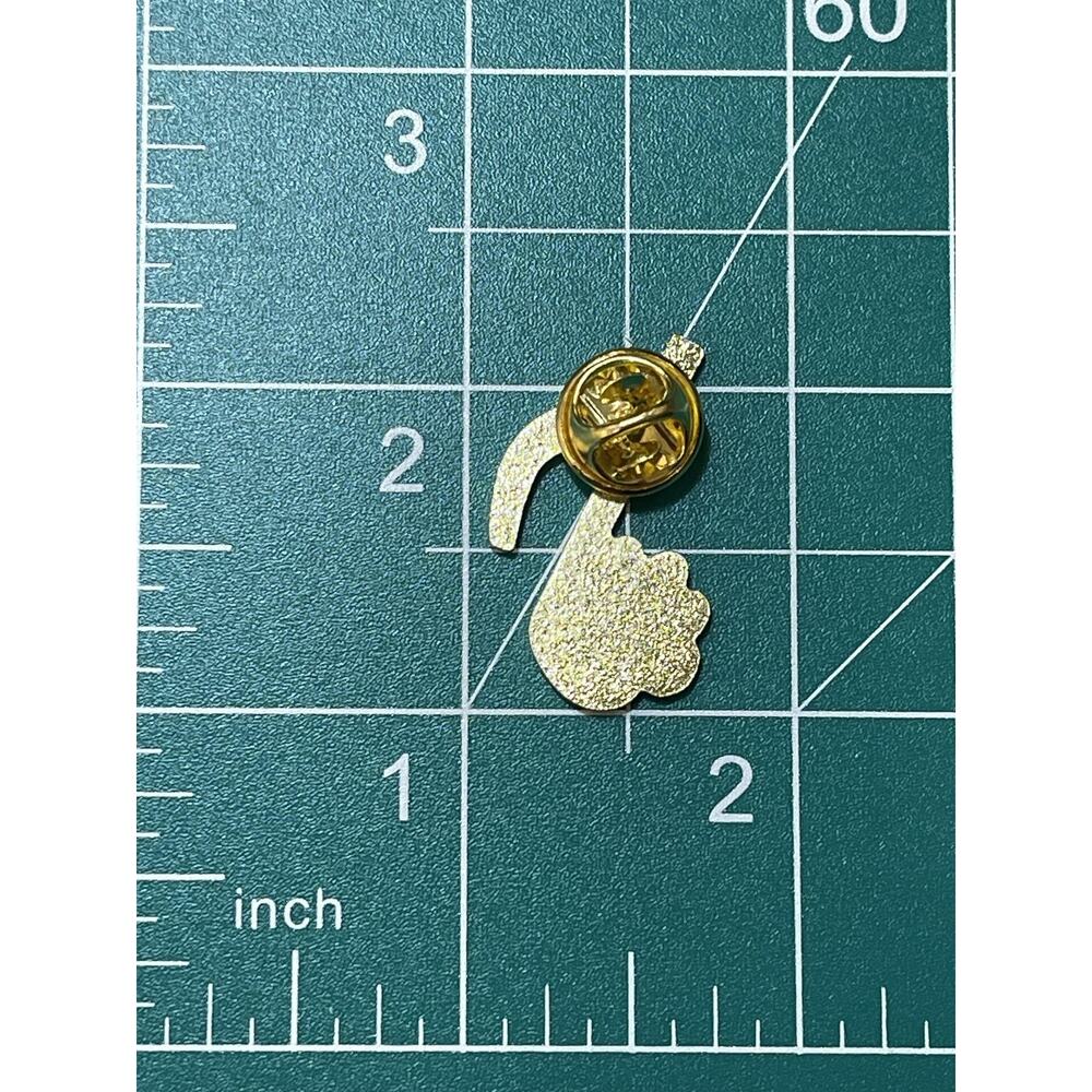 NWOT Black Enamel Paw Music Musical Note Brooch Lapel Pin Cat Dog Pet - Picture 3 of 3